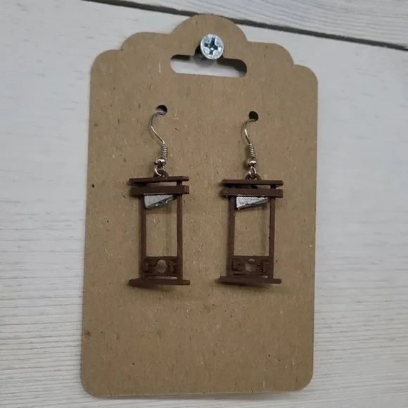 3/$12 Guillotine Earrings - Picture 1 of 4